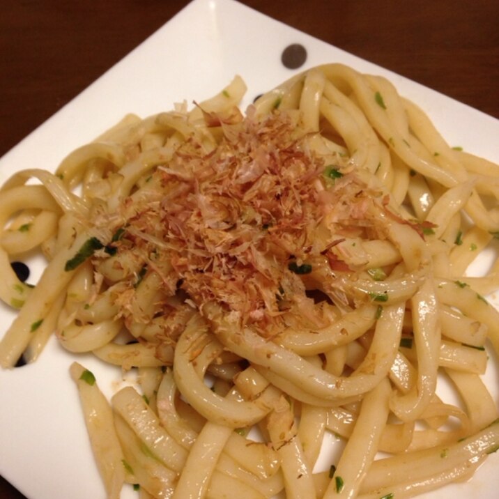 バター醤油焼きうどん